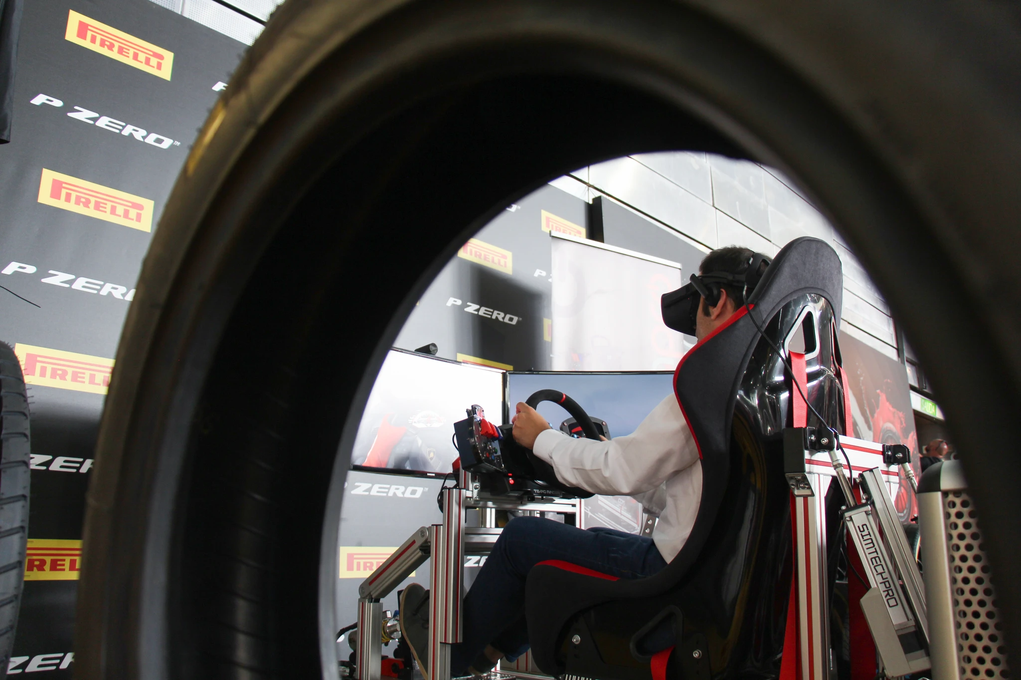 eSports en AutoRacing Madrid, salón del automóvil de competición y karting